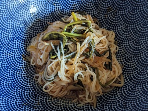 空芯菜ともやしのピリ辛味噌そうめん